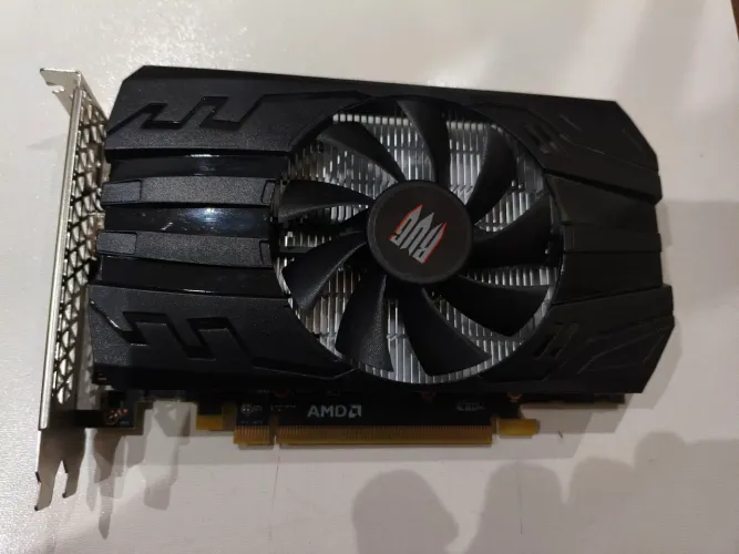 Placa de Vídeo Amd Rx 470 4Gb - Defeito