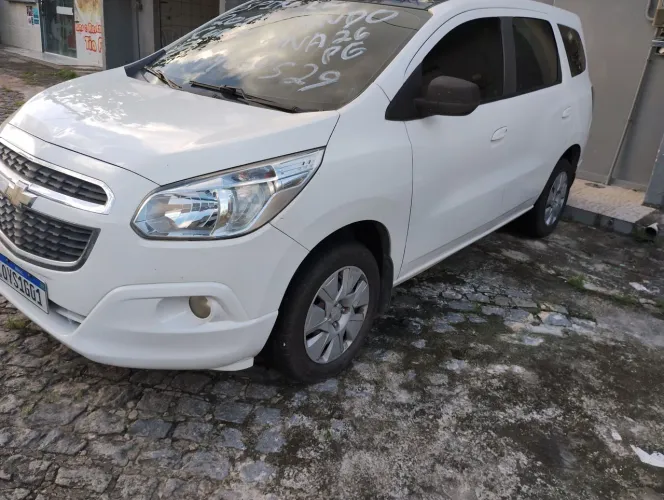 Chevrolet Spin LT 1.8 8V Econo.flex 5P Mec. 2015