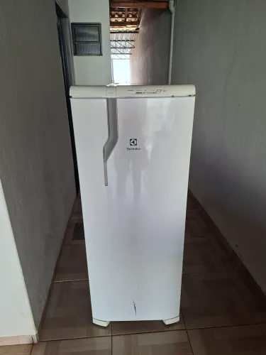 Geladeira Eletrolux