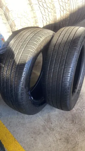Pneu 225/60/R18 seminovo em otimo estado de rodagem 