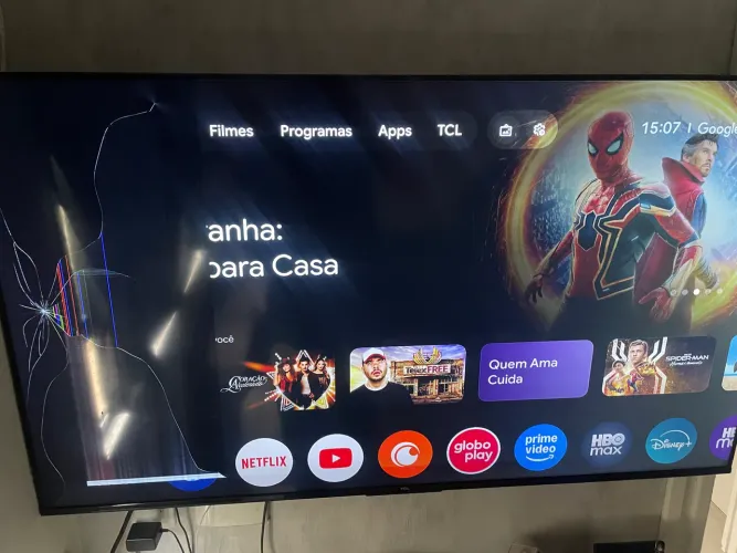 Tv TCL tela quebrada funcionando perfeitamente 