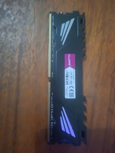 Memoria ram kllsre 16gb ddr4 2666mhz com defeito