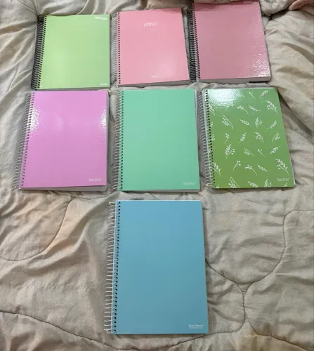kit 7 cadernos 10 matérias novos