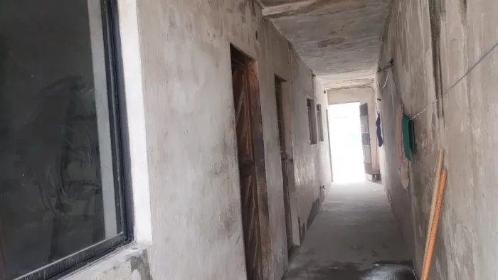 Aluga-se kitnet, no  nossa senhora da apresentação. R$300,00