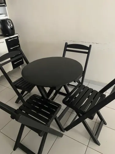 Mesa de madeira dobrável 