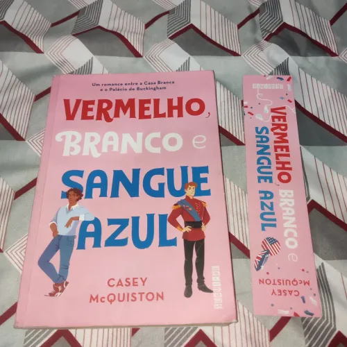 Livro Vermelho, Branco e Sangue Azul