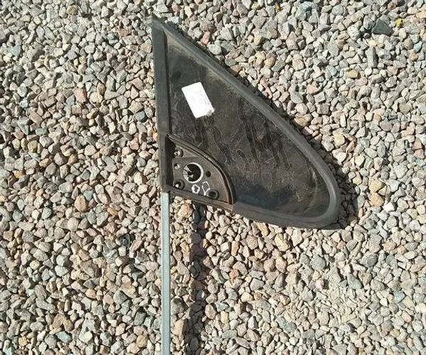 Vidro vigia dianteiro direito Peugeot 307
