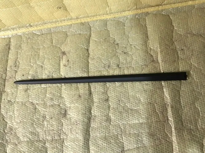 Friso lateral Toro