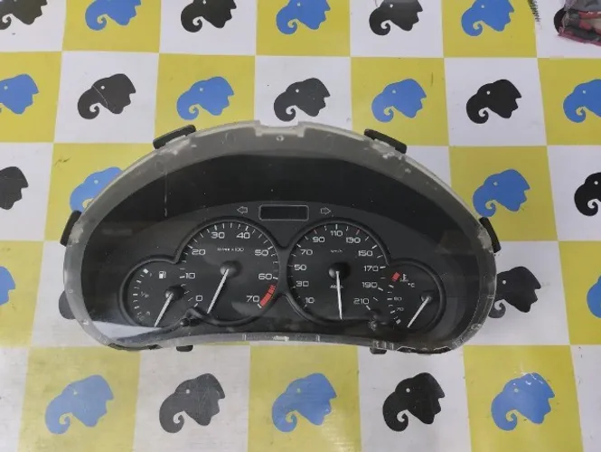 Painel De Instrumentos Peugeot 206 2008 Cód *0