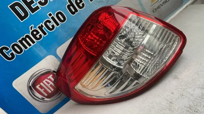 Suzuki sx4 2012 lanterna lado esquerdo