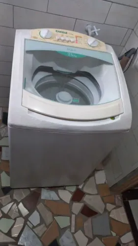 VENDO MAQUINA DE LAVAR ROUPAS CONSUL 7'5 KG