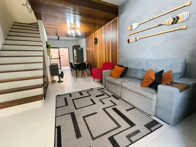 Sobrado com 2 dormitórios à venda, 95 m² por R$ 510.000 - Pontal de Santa Marina - Caragua
