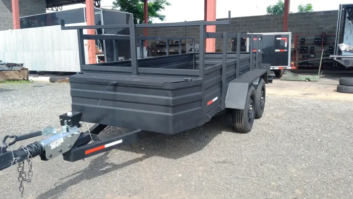 Carretinha de Reboque 2 EIXOS com Freio