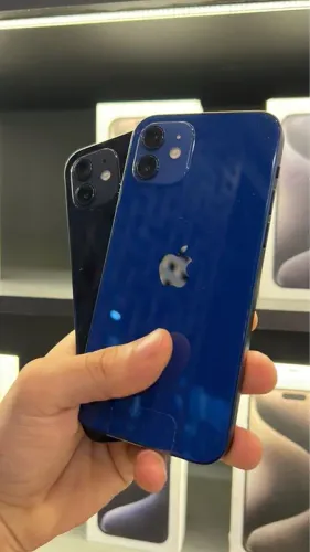 iPhone 12