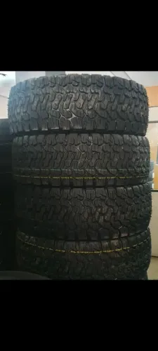 Pneus 265 65 17 mod BF All Terrain novos em até 10x de R$54,00 no cartão de crédito