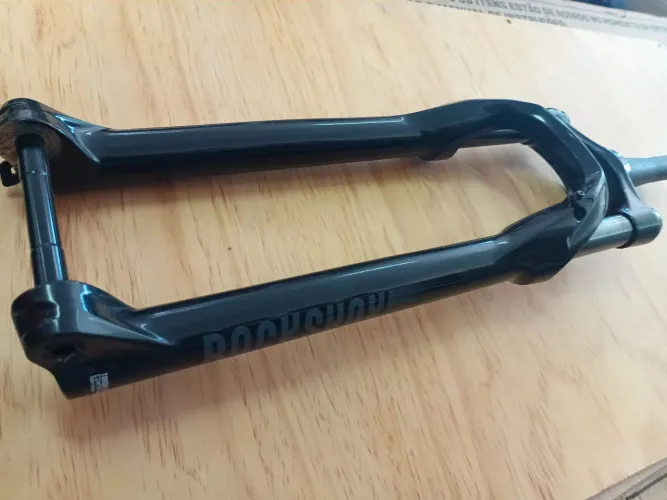 Suspensão RockShox judy nova 29 boost 