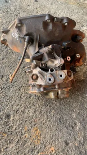 Caixa de marcha Chevrolet Corsa 2009 1.0 base de troca.