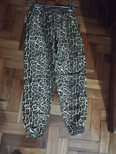 Calça Leopardo P 