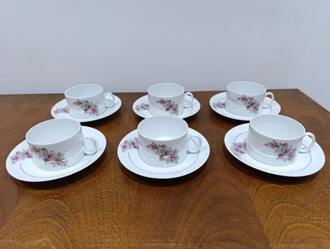 Jogo de Chá de porcelana 12 peças