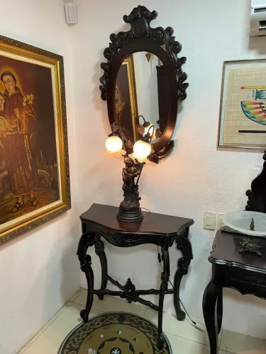 Conjunto Aparador e Espelho Luís XV