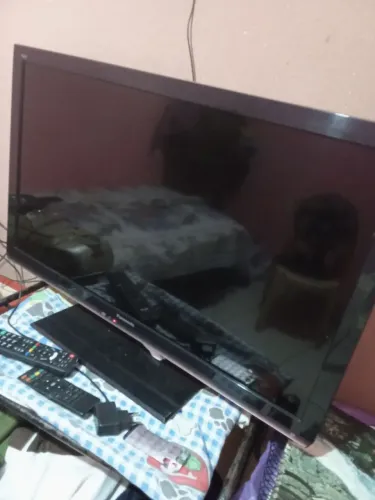 TV PANASONIC 32 POLEGADAS