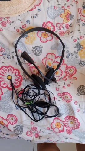FONE DE OUVIDO + MICROFONE PROFISSIONAL 