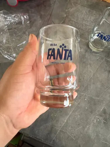 Copos Fanta 