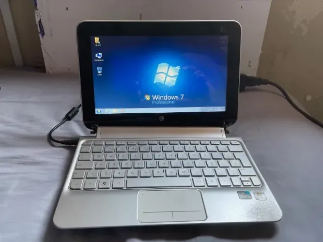 Netbook Hp Mini 210-2110br Com Bateria Boa e Detalhe nas Dobradiças, Só 299,99 !!!!