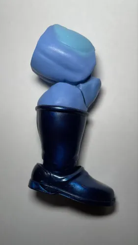 Marvel Legends - peça BAF - perna direita do Controller Controlador