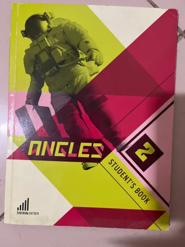 Livro de inglês students boom angles 2