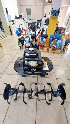 Motocultivador a gasolina TT90R-XP-U Motor 7.0hp Toyama (Loja)