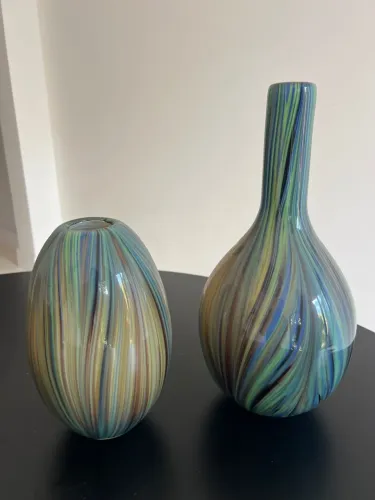 Par de Vasos Decorativos em Vidro