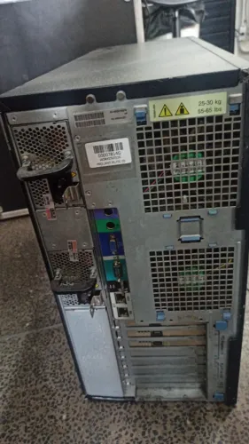 Servidor Hp Proliant Ml350 G5 2x Quad-core Intel Xeon 32gbServidor Hp Proliant Ml350 G5 2x