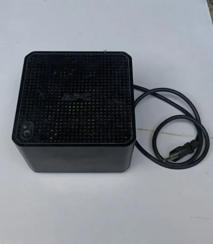 Estabilizador APC para Pc 220/110
