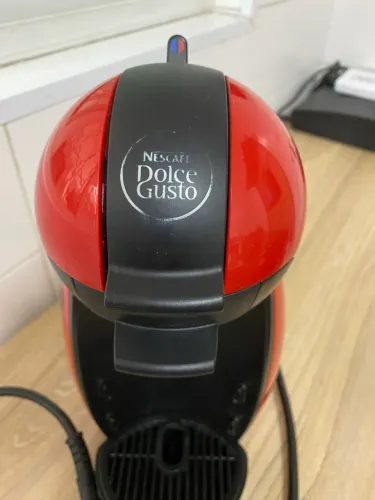 Arno Nescafé Dolce Gusto Vermelha