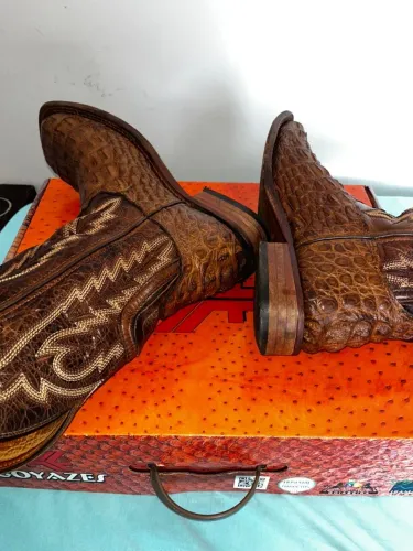 Bota Texana em Couro de Jacaré Legítimo