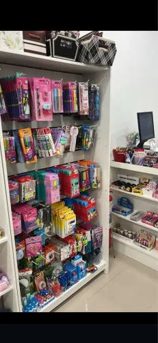 PRATELEIRA PARA PAPELARIA MDF 