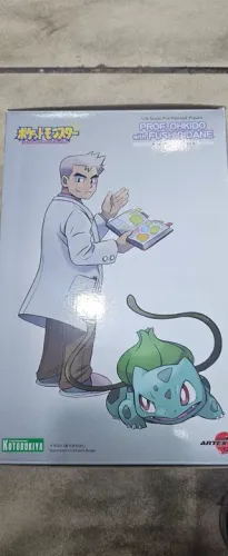 Professor Oak e Fushigidane - Figura de Ação