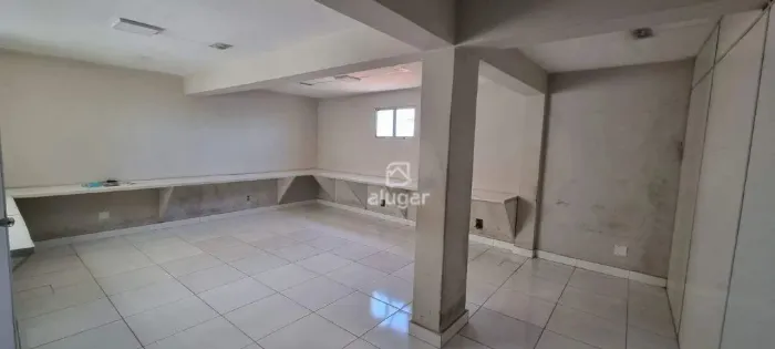 Sala para alugar, Centro - Montes Claros/MG - R$ 2.500,00 - Alugar Imóveis