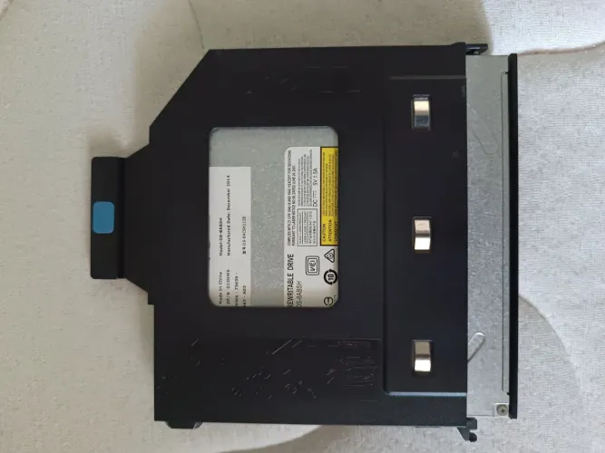 Gravador e Leitor DVD /CD Rewitable Driver Sara Dell  DS-8ABSH