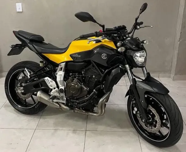 Venda ou troco por carro 