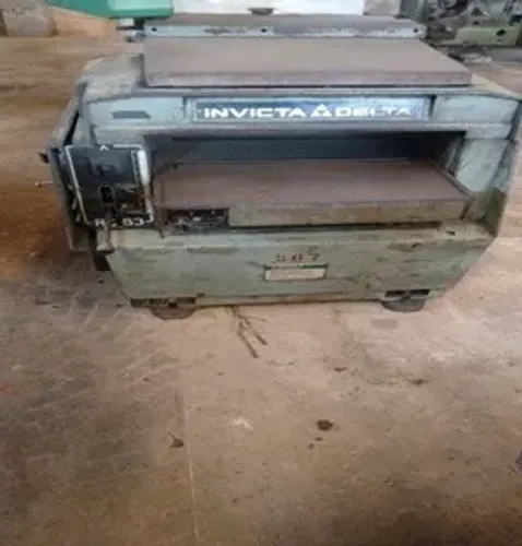 MÁQUINA PARA MADEIRA: DESENGROSSADEIRA