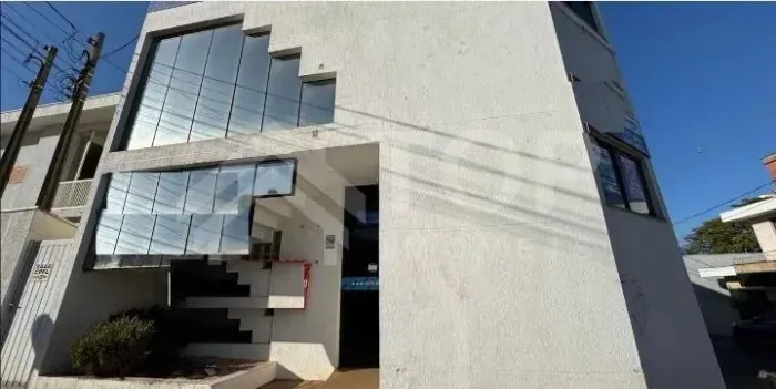 Ponto Comercial para Alugar no Parque Santa Mônica, São Carlos