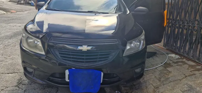 Chevrolet Onix JOY Hatch 1.0 8V Flex Mec. 4P 2017