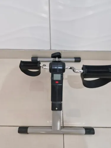 Mini bicicleta ergométrica