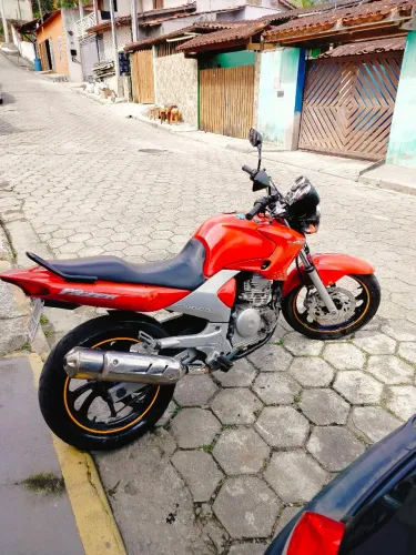 Fazer 250