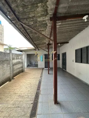 Casa a venda no bairro Antônio Cambraia em Contagem, 3 quartos, 3 banheiros, 3 vagas