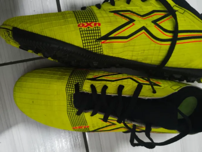 Chuteira society OXy 43