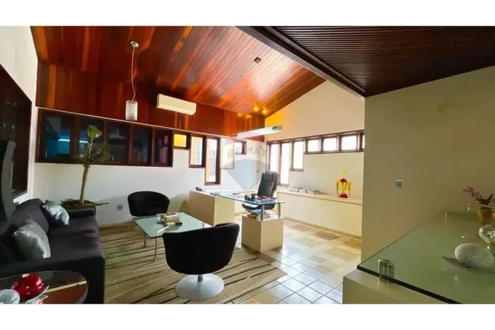 VENDA DE CASA COMERCIAL EM PETRÓPOLIS