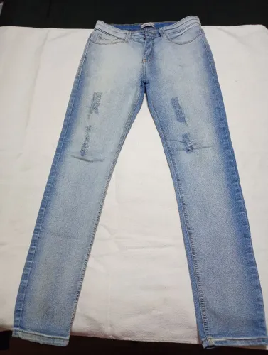 Vendo roupas menino Tam. 12 , 13/14. A partir de 15,00